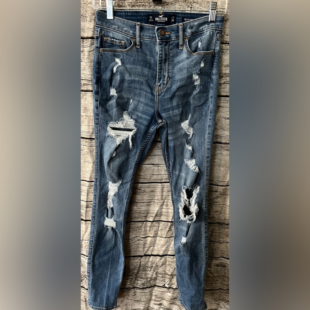 Hollister High-Rise Super Skinny Jean, size w27,L28